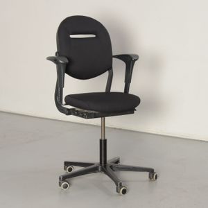 Ahrend 220 bureaustoel, zwart, 1D armlegger |
