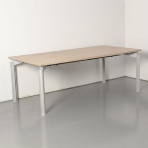 Bulo H2O bureau, bladkleur naar keuze, 200x100 cm, hoogte instelbaar onderstel | Duurzame keuze | Extra veel werkruimte | Vaste hoogte