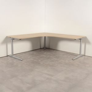 Hoekbureau Ahrend 200 x 200 cm | Toffe bladkleuren | Kies uit 15 afmetingen | Duurzame Ahrend kwaliteit