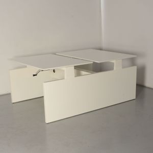 Gispen zit-sta benchwerkplek, wit blad, 119 x 79.50 cm, hoogte verstelbaar onderste d.m.v. handslinger | Compact formaat | Staand werken