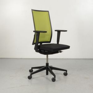 Bureaustoel Bene B_RUN Zwart Groen 4D armleggers | Gestoffeerd | Mesh rugleuning | Uitgebreid instelbare armleggers
