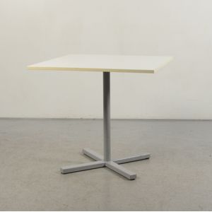 Kantinetafel Solidesk Wit blad 80 x 80 cm | Blad van melamine | Compact model | Kolomvoet