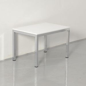 Solidesk bijzettafel, wit blad, 63 x 42 cm, vaste hoogte onderstel | Duurzame keuze | Vaste hoogte | Klein model
