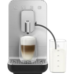 Smeg BCC13BLMEU Espressomachine met melkfunctie zwart - Volautomatische koffiemachine - Zwart