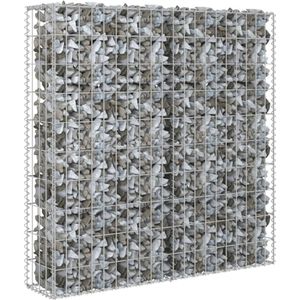 <p>Deze gabion mand is ideaal voor zowel residentieel als commercieel landschapsontwerp. Het biedt een eenvoudige oplossing om een sterke muur te bouwen ter bescherming tegen wind, neerslag en andere elementen. De mand is gemaakt van roestvrij en weerbestendig staal, waardoor het zeer stabiel en duurzaam is.</p>
<p>De gabion mand kan worden gevuld met stenen of grind, waardoor het een aantrekkelijke en functionele omheining vormt. Het raster is zorgvuldig ontworpen met dwarse en langsliggende draden die bij elk kruispunt zijn gelast voor extra stabiliteit.</p>
<p>Je kunt ook meerdere modellen kopen en naast elkaar plaatsen om een grotere omheining te creëren. De gabion muur is eenvoudig te monteren, maar let op dat stenen niet worden meegeleverd.</p>
<ul>
  <li>Kleur: zilver</li>
  <li>Materiaal: gegalvaniseerd staal</li>
  <li>Afmetingen: 80 x 20 x 100 cm (L x B x H)</li>
  <li>Afmetingen gaas: 10 x 5 cm / 10 x 10 cm (L x B)</li>
  <li>Diameter draad: 3,5 mm</li>
  <li>Hoog draagvermogen</li>
  <li>Draagvermogen: 1.400 kg/m³</li>
</ul>