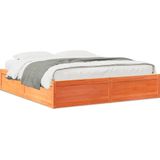 vidaXL Bedframe zonder matras massief grenenhout wasbruin 200x200 cm