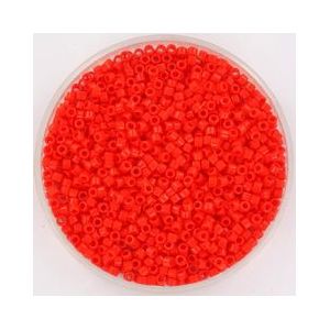 Miyuki delica's 11/0 1.6x1.3mm 5 gram (+- 1000 stuks) opaque vermillion red