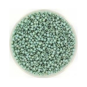 Miyuki delica's 11/0 1.6x1.3mm 5 gram (+- 1000 stuks) opaque glazed frosted rainbow celadon