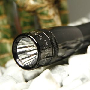 Maglite LED zaklamp Mini, 2 Cell AA, holster, zwart