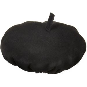 Traditionele zwarte baret