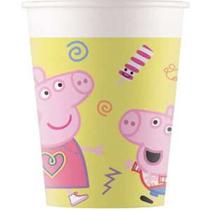 8 kartonnen Peppa Pig bekers