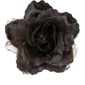 Zwarte roos voor haren vrouwen