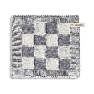Knit Factory Gebreide Pannenlap Block - Ecru|Med Grey - 23x23 cm