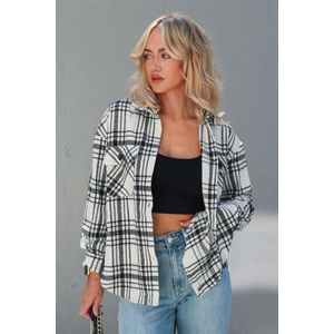 Geruite shacket met knoopsluiting aan de voorkant