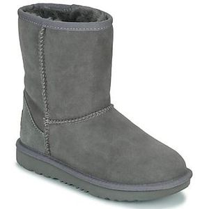 blauwe uggs met strikjes