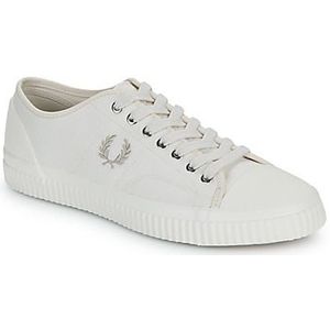 Fred Perry  B4365 Hughes Low Canvas  Sneakers  heren Wit