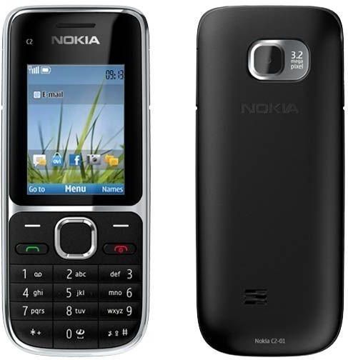 Nokia C2-01 | 11cm x 4,70cm x 1,50cm, 89 gram, 450u, 8u, 3.2-MP