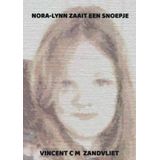 NORA-LYNN ZAAIT EEN SNOEPJE