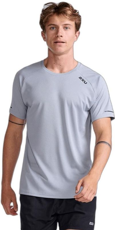 2XU - Aero - Sportshirt - Voor Mannen - Ergonomisch en Aansluitend - Reflecterende Elementen