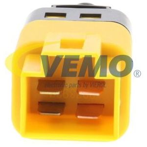 VEMO Remlichtschakelaar CHEVROLET,DAEWOO V51-73-0081 95368629,96436332,96440926 96552790,96874571,096552790,096874571,95919313,96552788,096436332