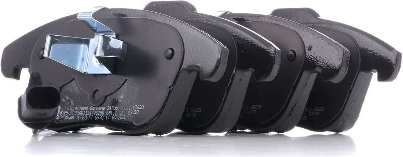 ZIMMERMANN Remblokkenset AUDI 24705.200.1 8K0698151A,8K0698151F,8K0698151P