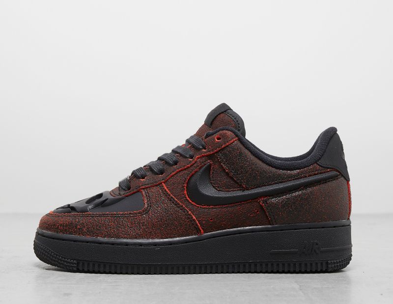Nike - Air Force 1 Low Retro QS Halloween Skull - Sneakers - Zwart - Leer