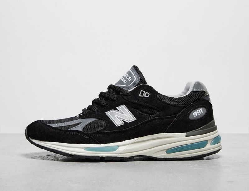 New Balance - 991v2 - Sneakers - Zwart - Made in UK