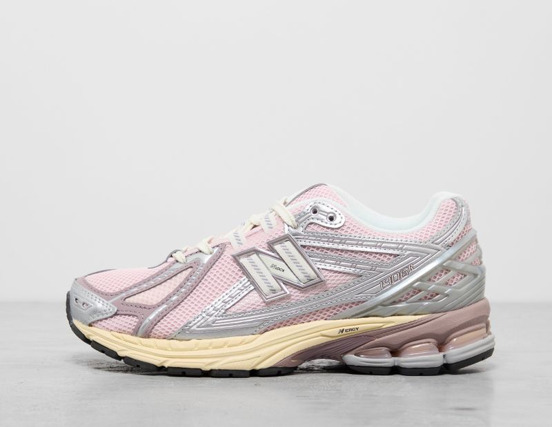 New Balance - 1906R - Sneakers - Rose Sugar - Retro Esthetiek en Moderne Technologie