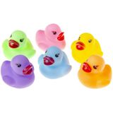 Leuke Kleine Gekleurde MINI Badeendjes (24st.) - 3 X 3.5 X 3 cm