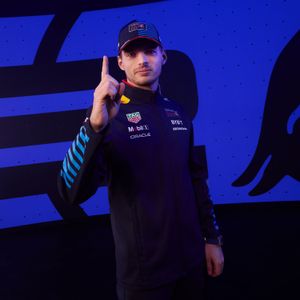 Red Bull Racing Jassen - L - Team Softshell 2024 - Unisex - Max Verstappen