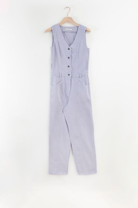 Lavendel jumpsuit met knopen