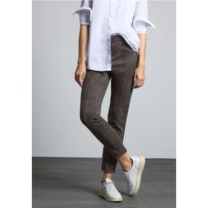 Street One Dames Broek in de look van Verlours in Bruin, in size: 46