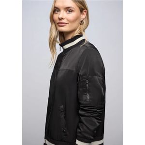 Street One Dames Blouson met college details in Zwart, in size: 34