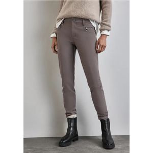 Street One Dames Broek met ritsdetails in Bruin, in size: 32