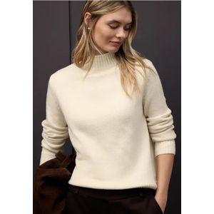 Street One Dames Trui met tape details in Beige, in size: 34