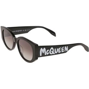 Alexander McQueen, Accessoires, Dames, Zwart, ONE Size, Ovale zonnebril met Graffiti print