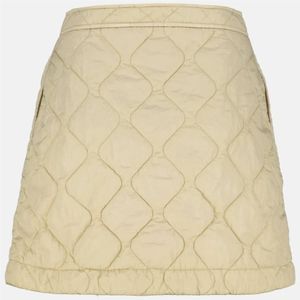 Burberry, Rokken, Dames, Beige, 2Xs, Korte gewatteerde rok