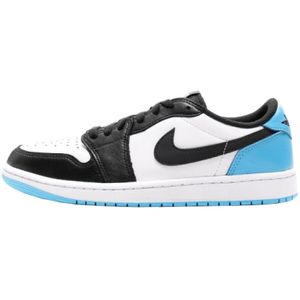 Jordan, Schoenen, Heren, Blauw, 44 1/2 EU, Leer, Lage OG UNC Air Jordan 1 (2022)