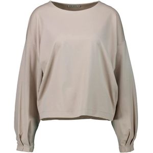 Drykorn, Blouses & Shirts, Dames, Beige, M, Tijdloze Taupe Sweater met Ronde Hals
