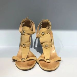 Giuseppe Zanotti Pre-owned, Pre-owned, Dames, Beige, 38 EU, Suède, Pre-owned Suede sandals