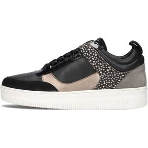 Maruti, Schoenen, Dames, Zwart, 41 EU, Leer, Zwarte Lage Sneakers Pixelprint