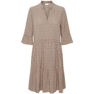 Saint Tropez, Kleedjes, Dames, Beige, L, Flatteuze Edasz Jurk met ¾ Mouwen en V-Hals