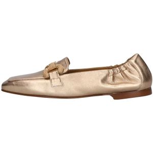 Pedro Miralles, Schoenen, Dames, Geel, 38 EU, Leer, Gouden Loafer met Carré Neus