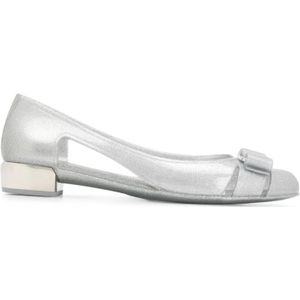 Salvatore Ferragamo, Schoenen, Dames, Grijs, 35 EU, Grijze Glitter Platte Pumps met Strikdetail