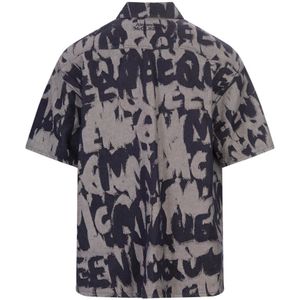 Alexander McQueen, Overhemden, Heren, Veelkleurig, L, Denim, Indigo Denim Hawaiian Shirt met Graffiti Patroon