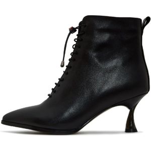 Cesare Gaspari, Schoenen, Dames, Zwart, 36 EU, Leer, Stiletto Classic Enkellaarzen - Zwart