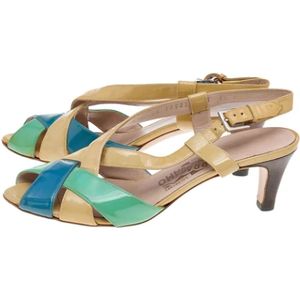 Salvatore Ferragamo Pre-owned, Pre-owned, Dames, Veelkleurig, 37 EU, Leer, Pre-owned Leather sandals