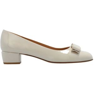 Salvatore Ferragamo, ‘Vara’ pumps Beige, Dames, Maat:38 EU