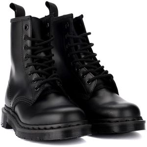 Dr. Martens, Schoenen, Heren, Zwart, 43 EU, Leer, Veterlaarzen