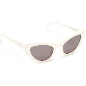 Yves Saint Laurent Vintage, Pre-owned, Dames, Wit, ONE Size, Pre-owned Plastic sunglasses